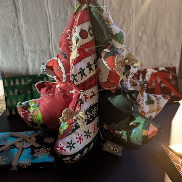 Xmas Tree Stuffed w/ Lights & Bows - Picture 4 of 4